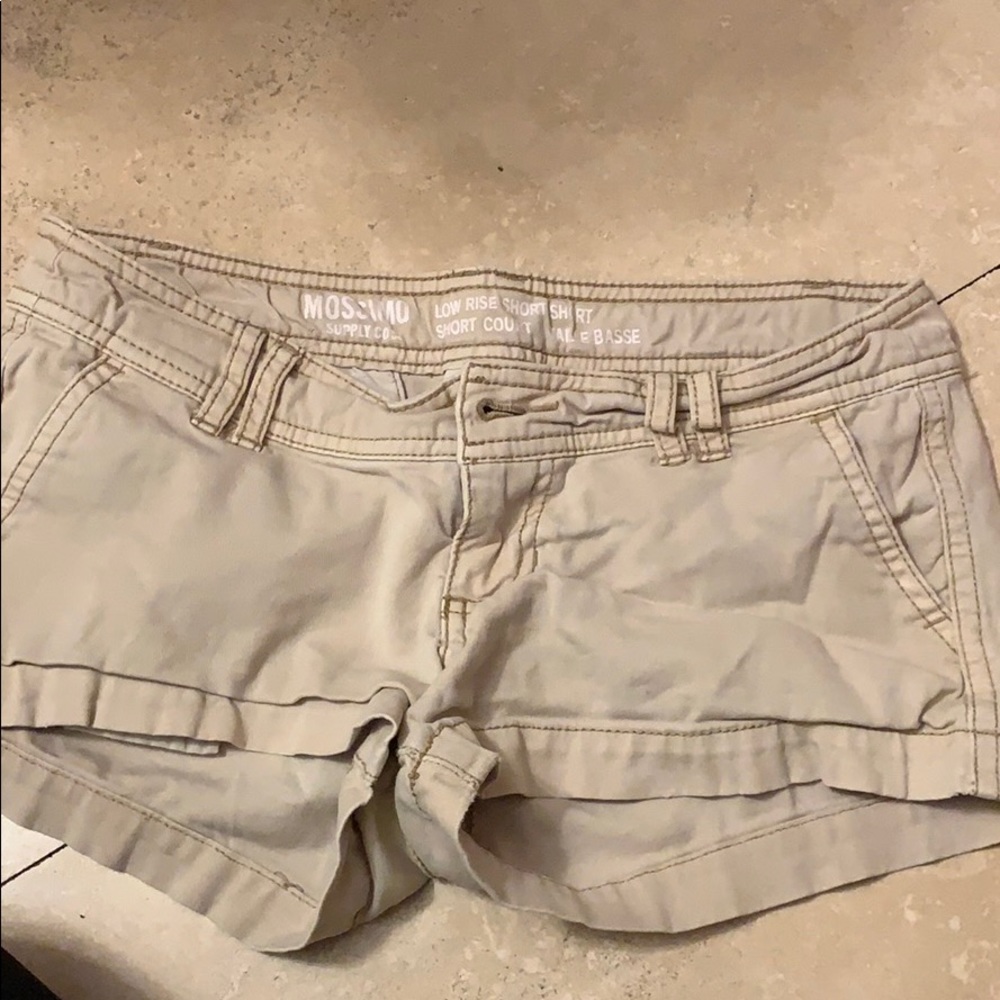 Used Khaki/ Beige low rise shorts
